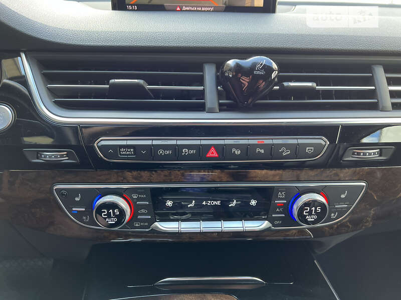 Внедорожник / Кроссовер Audi Q7 2019 в Луцке