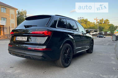 Внедорожник / Кроссовер Audi Q7 2021 в Киеве