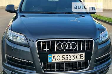 Внедорожник / Кроссовер Audi Q7 2012 в Хусте