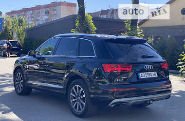 Внедорожник / Кроссовер Audi Q7 2016 в Ужгороде