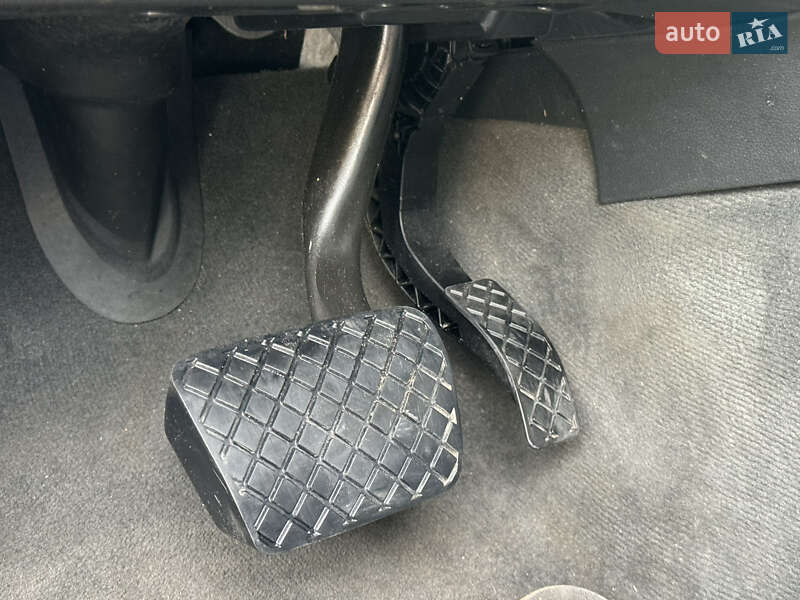 Внедорожник / Кроссовер Audi Q7 2015 в Киеве