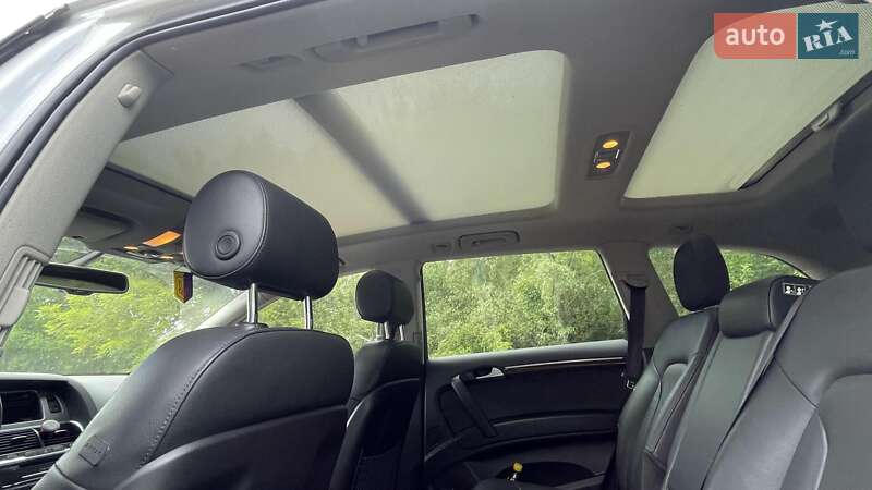 Позашляховик / Кросовер Audi Q7 2012 в Києві