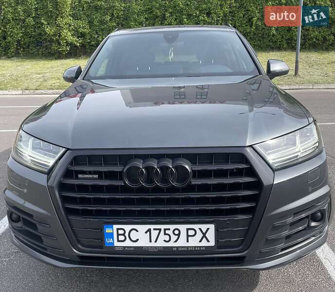 Позашляховик / Кросовер Audi Q7 2018 в Львові