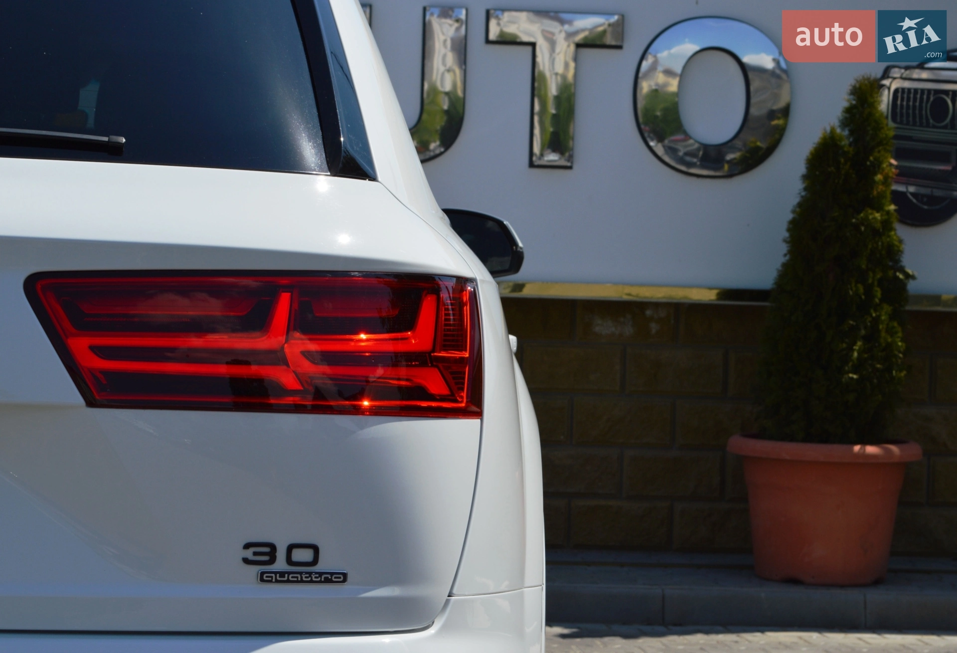 2016 Audi Q7 - мініатюра 16