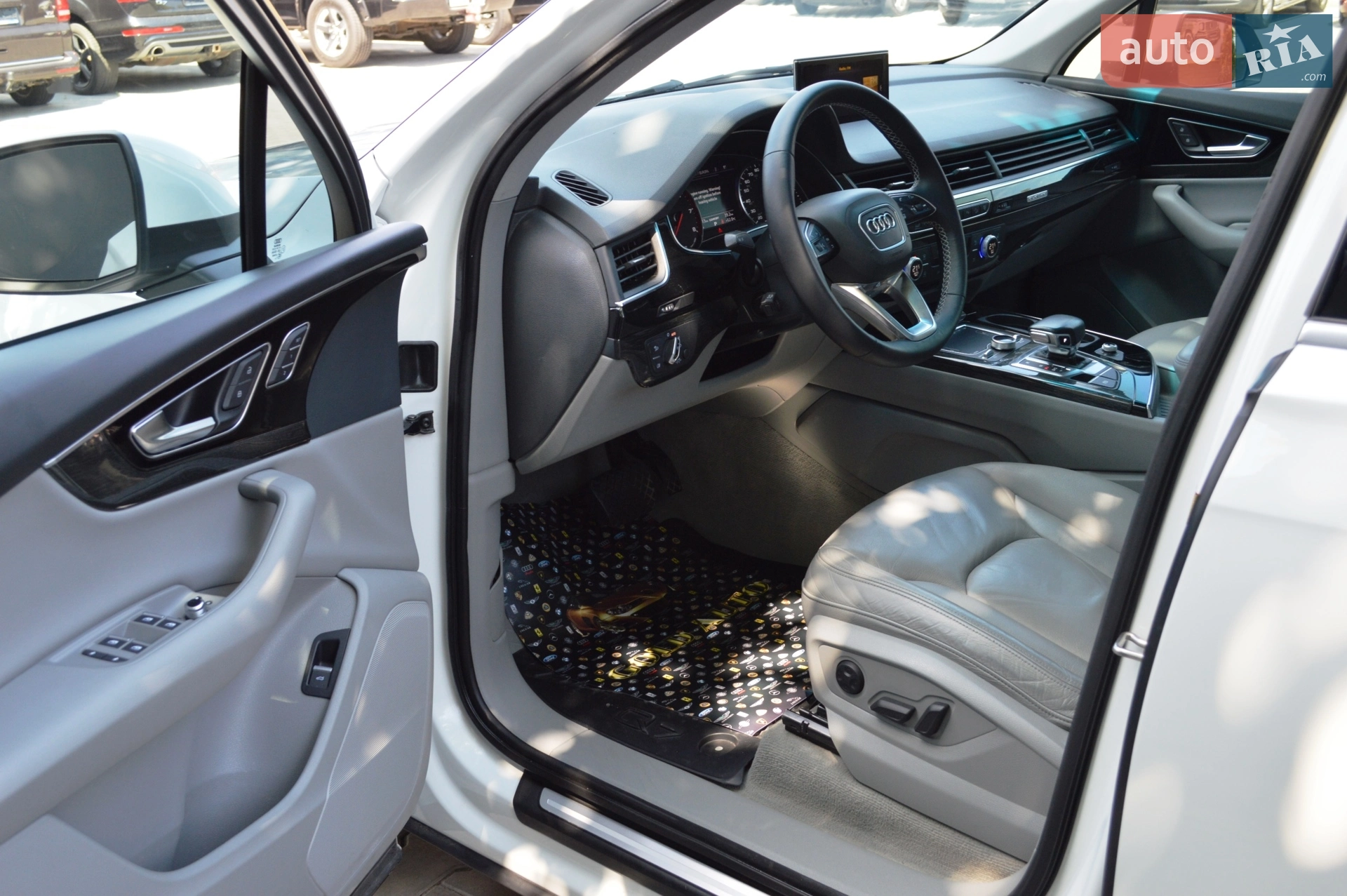 2016 Audi Q7 - мініатюра 20