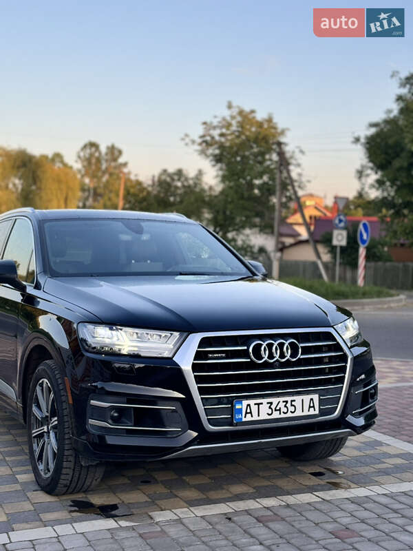 Внедорожник / Кроссовер Audi Q7 2016 в Городенке