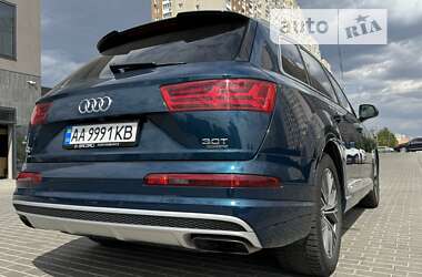 Внедорожник / Кроссовер Audi Q7 2017 в Киеве