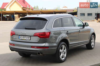 Внедорожник / Кроссовер Audi Q7 2015 в Мукачево