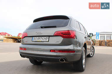 Внедорожник / Кроссовер Audi Q7 2015 в Мукачево