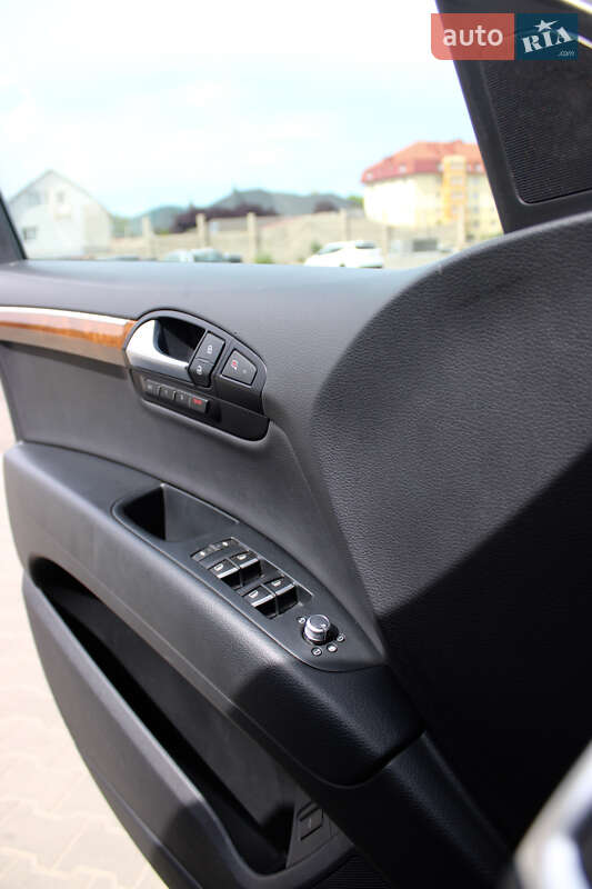 Внедорожник / Кроссовер Audi Q7 2015 в Мукачево фото 27 Внедорожник / Кроссовер Audi Q7 2015 в Мукачево