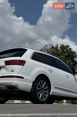 Внедорожник / Кроссовер Audi Q7 2016 в Харькове