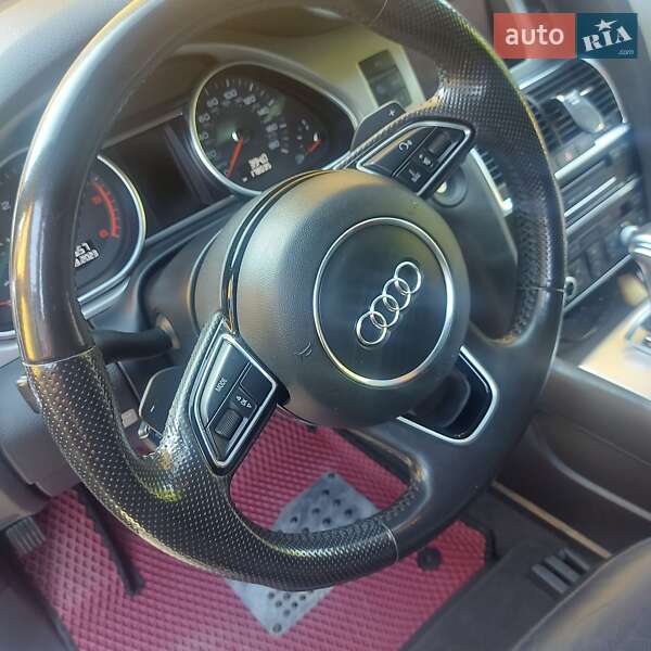 Внедорожник / Кроссовер Audi Q7 2015 в Чорткове