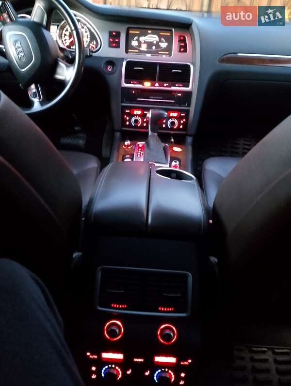 Внедорожник / Кроссовер Audi Q7 2012 в Измаиле фото 14 Внедорожник / Кроссовер Audi Q7 2012 в Измаиле