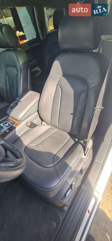 Внедорожник / Кроссовер Audi Q7 2013 в Ужгороде фото 32 Внедорожник / Кроссовер Audi Q7 2013 в Ужгороде