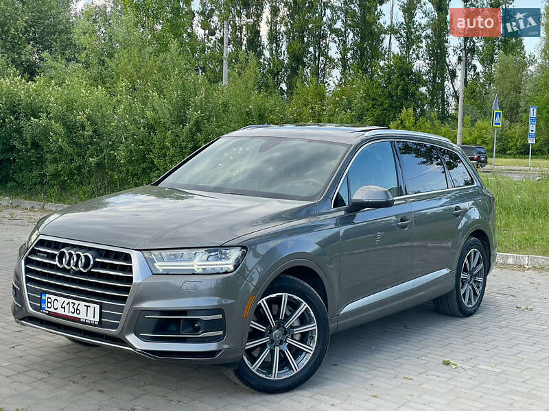Позашляховик / Кросовер Audi Q7 2017 в Львові