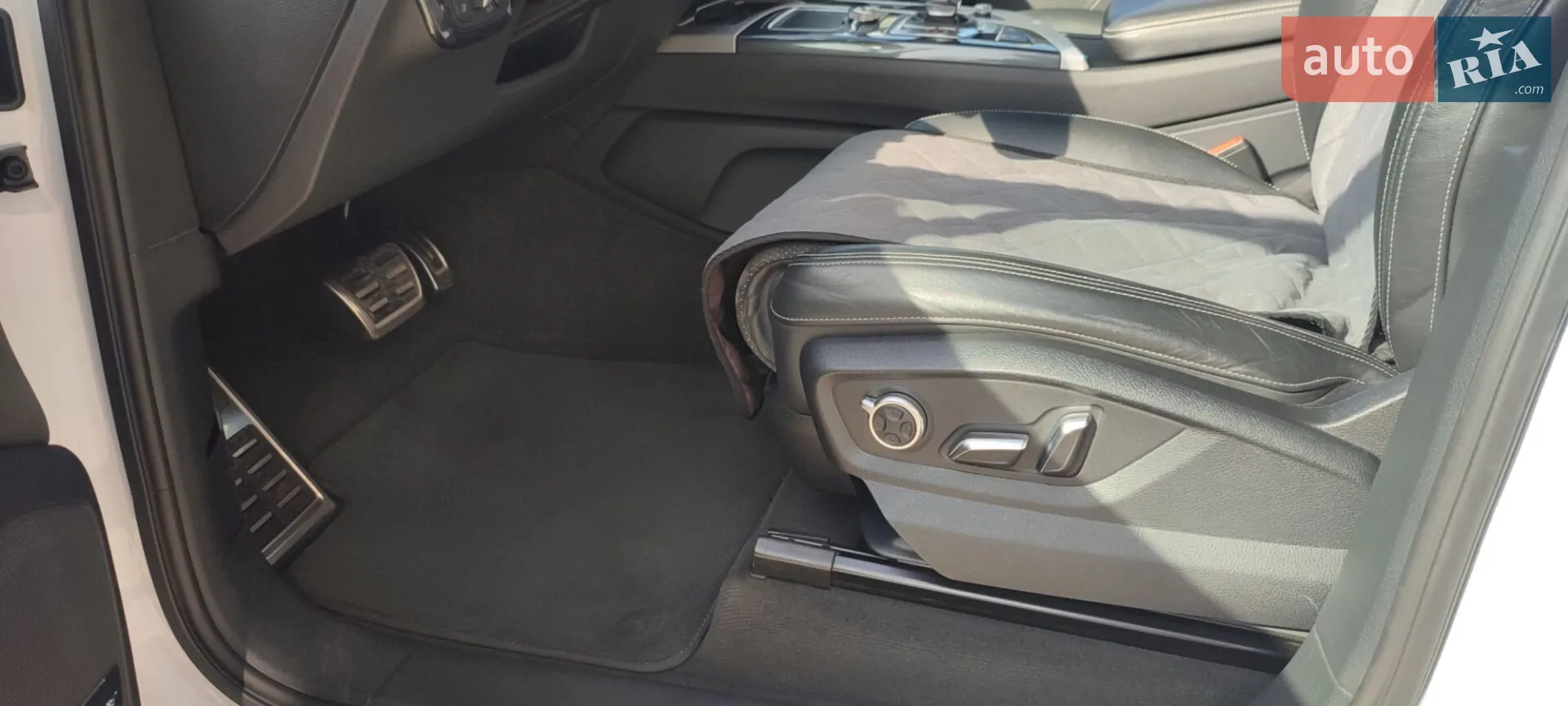 2016 Audi Q7 - мініатюра 12