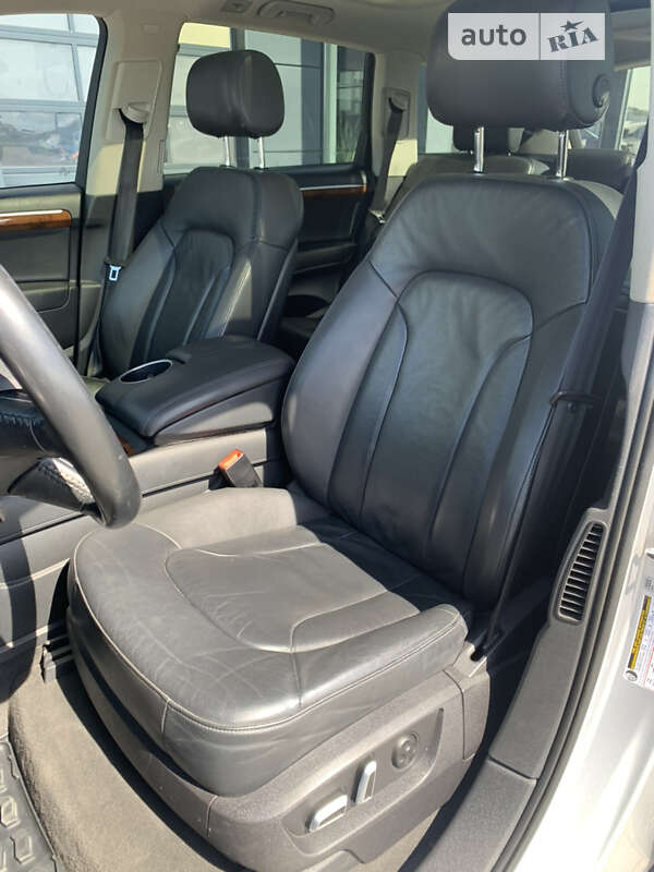 Внедорожник / Кроссовер Audi Q7 2015 в Львове