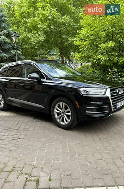 Внедорожник / Кроссовер Audi Q7 2015 в Киеве