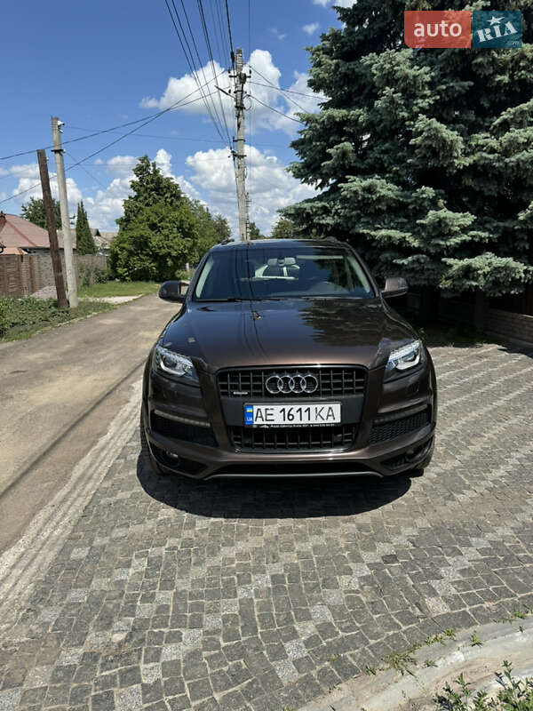 Внедорожник / Кроссовер Audi Q7 2011 в Днепре