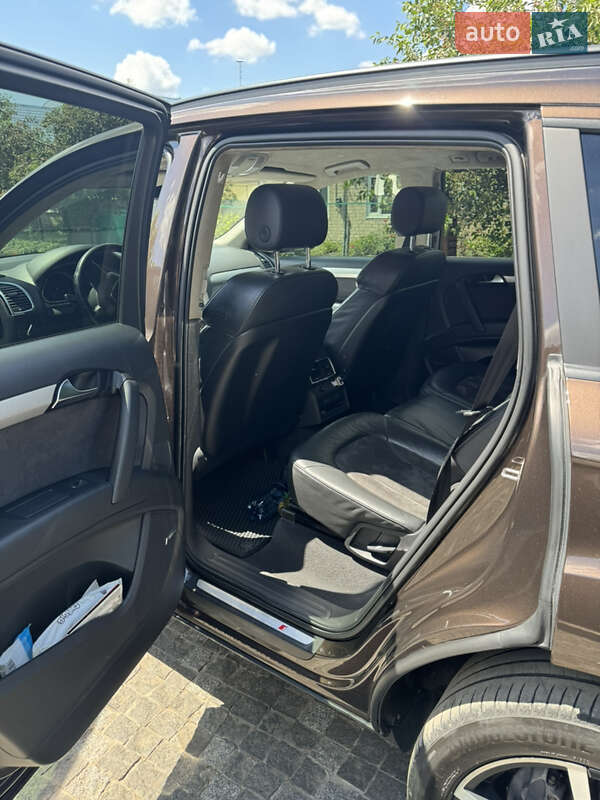 Внедорожник / Кроссовер Audi Q7 2011 в Днепре