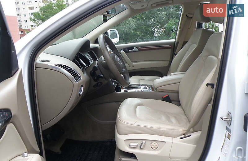 Внедорожник / Кроссовер Audi Q7 2013 в Ивано-Франковске