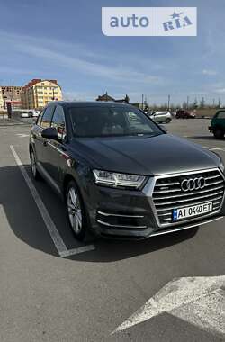 Внедорожник / Кроссовер Audi Q7 2016 в Киеве