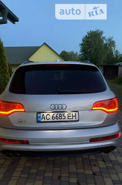 Позашляховик / Кросовер Audi Q7 2012 в Любомлі