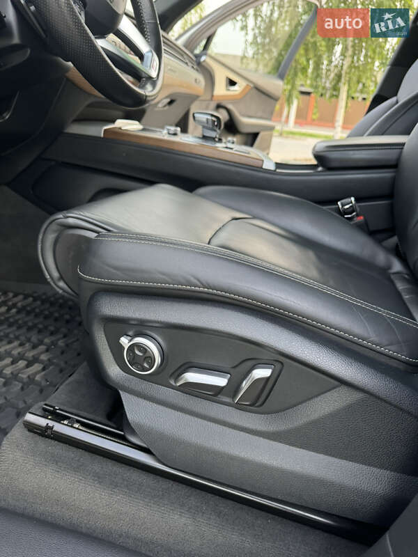 Позашляховик / Кросовер Audi Q7 2015 в Ізмаїлі