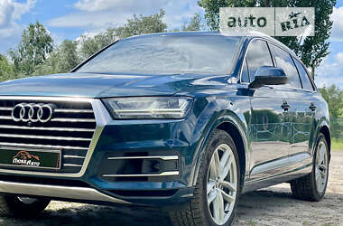 Позашляховик / Кросовер Audi Q7 2018 в Києві