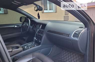 Позашляховик / Кросовер Audi Q7 2010 в Миргороді