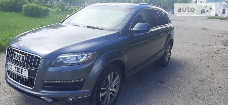 Внедорожник / Кроссовер Audi Q7 2012 в Чугуеве