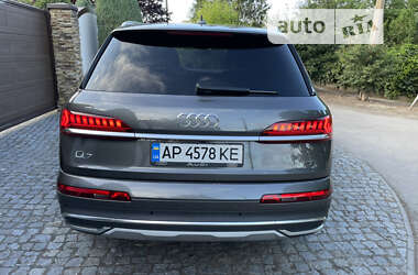 Позашляховик / Кросовер Audi Q7 2021 в Дніпрі