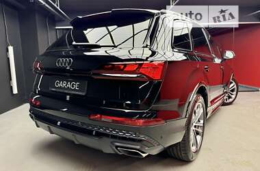 Внедорожник / Кроссовер Audi Q7 2024 в Киеве