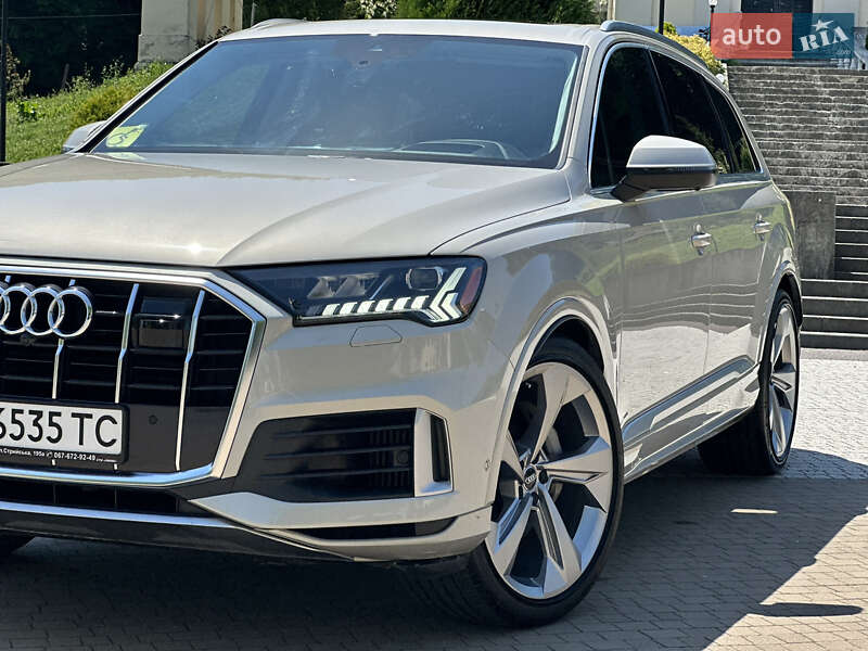 Внедорожник / Кроссовер Audi Q7 2020 в Львове