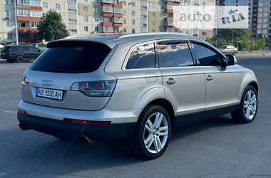 Позашляховик / Кросовер Audi Q7 2006 в Запоріжжі