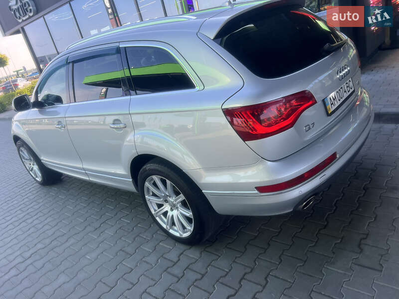 Внедорожник / Кроссовер Audi Q7 2010 в Киеве фото 9 Внедорожник / Кроссовер Audi Q7 2010 в Киеве