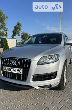 Внедорожник / Кроссовер Audi Q7 2010 в Киеве