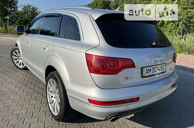 Позашляховик / Кросовер Audi Q7 2010 в Києві