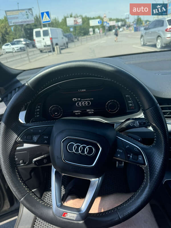 Внедорожник / Кроссовер Audi Q7 2017 в Хмельницком фото 2 Внедорожник / Кроссовер Audi Q7 2017 в Хмельницком