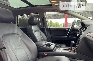Позашляховик / Кросовер Audi Q7 2011 в Дубні