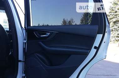 Позашляховик / Кросовер Audi Q7 2018 в Рівному