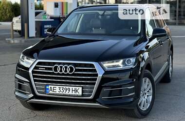 Внедорожник / Кроссовер Audi Q7 2016 в Днепре