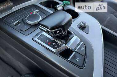 Внедорожник / Кроссовер Audi Q7 2016 в Днепре