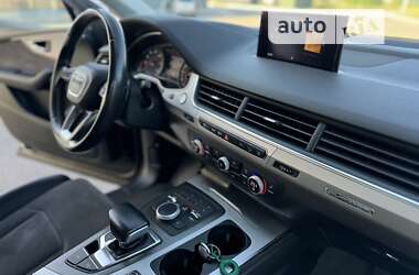Внедорожник / Кроссовер Audi Q7 2016 в Днепре