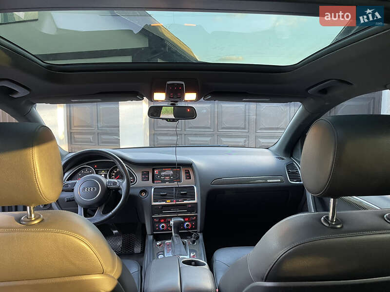 Внедорожник / Кроссовер Audi Q7 2015 в Черкассах