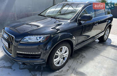 Внедорожник / Кроссовер Audi Q7 2010 в 