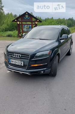 Позашляховик / Кросовер Audi Q7 2006 в Олевську