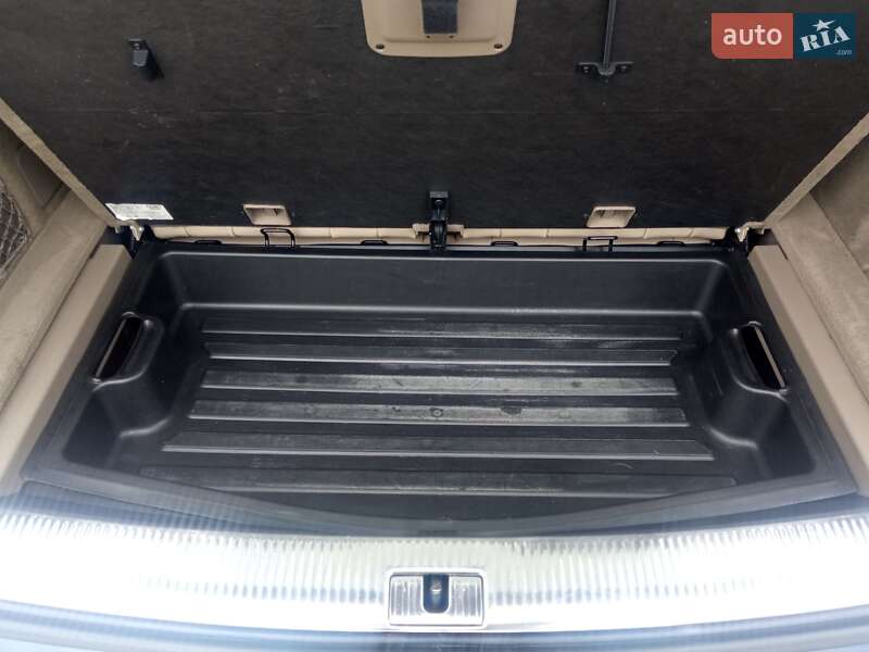 Внедорожник / Кроссовер Audi Q7 2014 в Ивано-Франковске фото 11 Внедорожник / Кроссовер Audi Q7 2014 в Ивано-Франковске