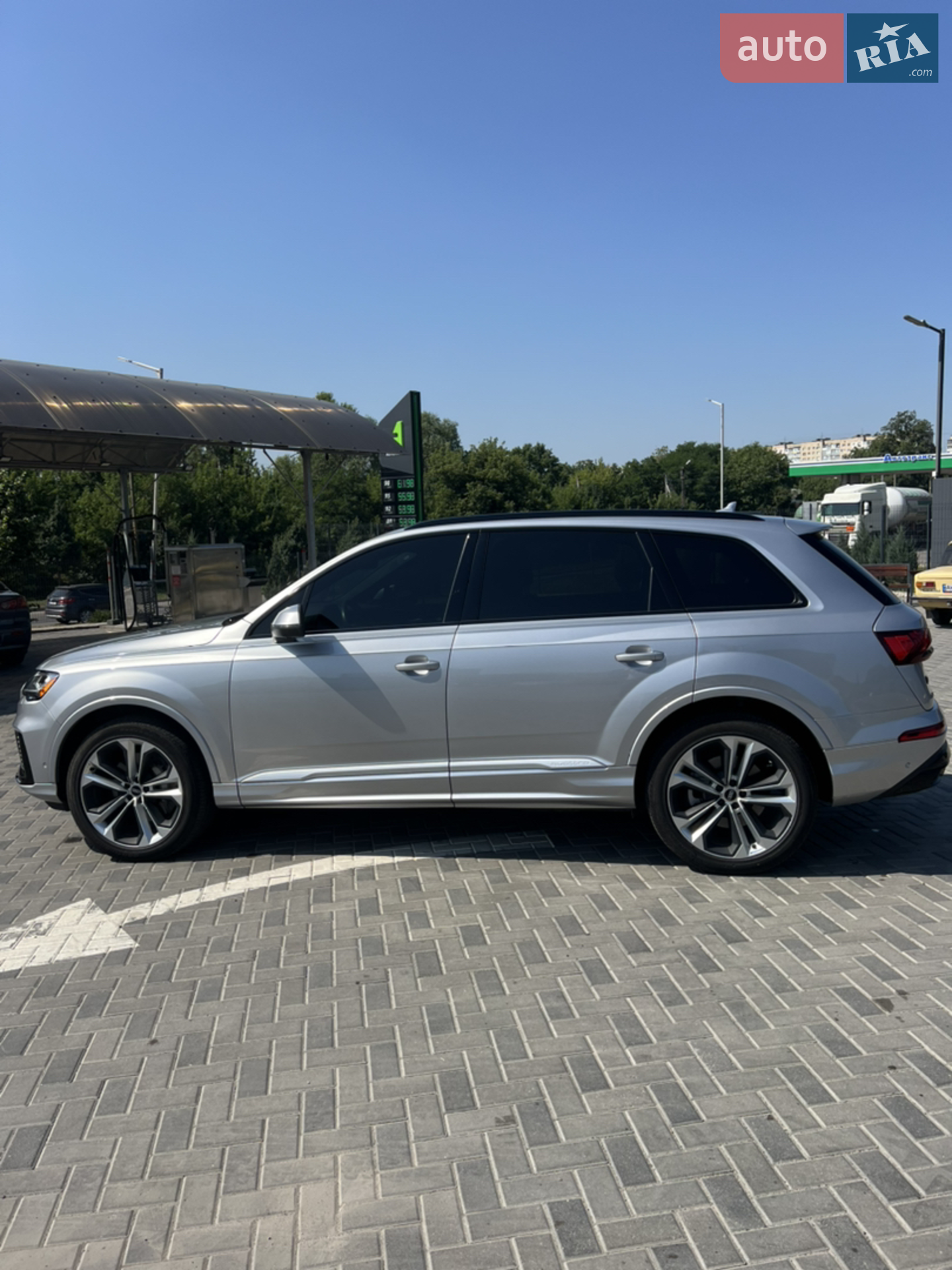 2020 Audi Q7 - мініатюра 6