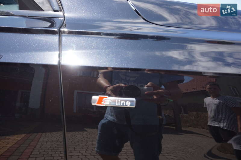 Позашляховик / Кросовер Audi Q7 2015 в Самборі